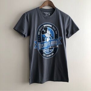 Disney Disneyland Park Cast Mickey Mouse Comfy Short Sleeve Tee Shirt Top Grey